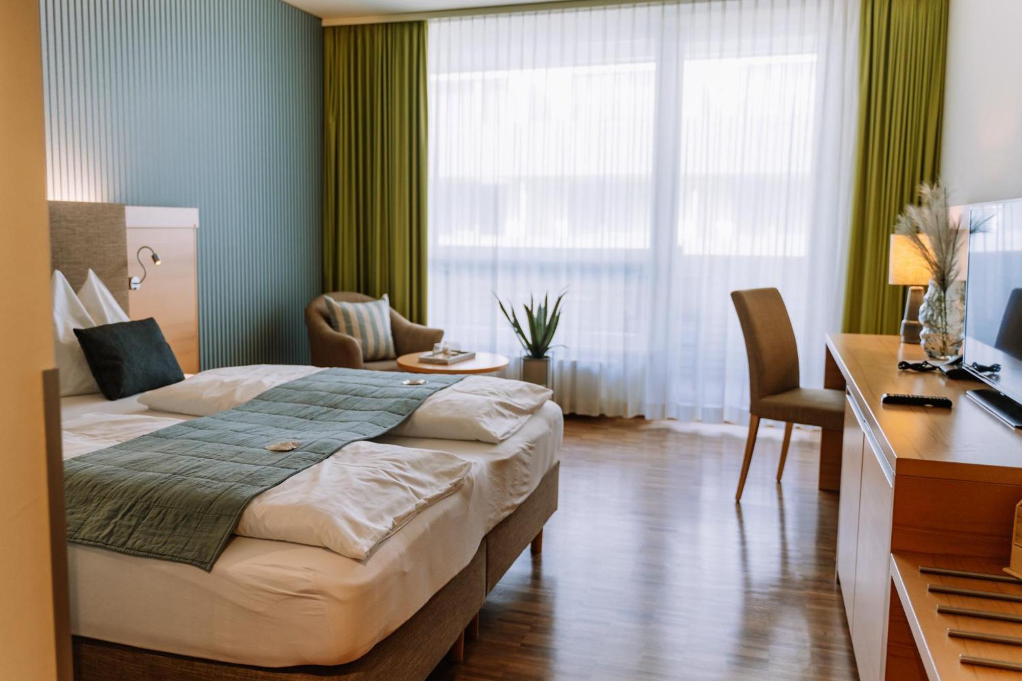 Hotel Auszeit St Lambrecht 圣兰布雷希特 外观 照片